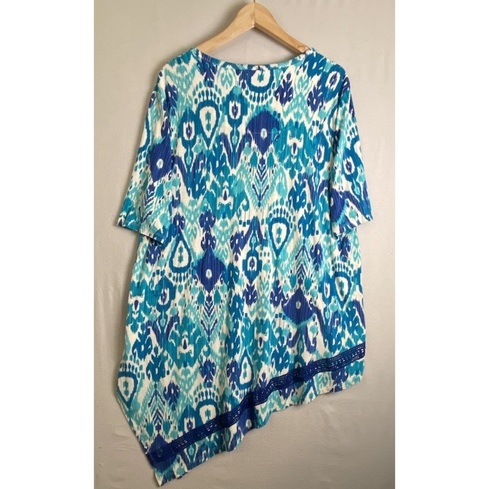 Chico's Top Artful IKAT Asymmetrical Crochet Hem Mysterious Blue Size 3 - Picture 3 of 7